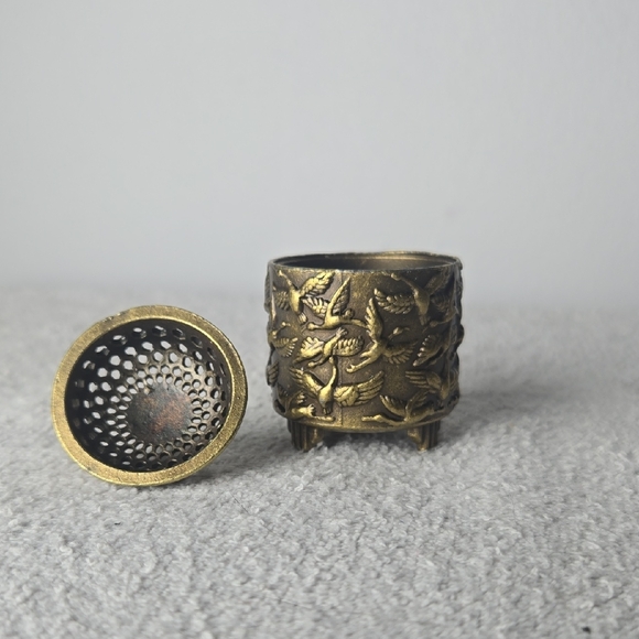 Brass Crane Incense Burners – Set of 2 - Picture 3 of 8